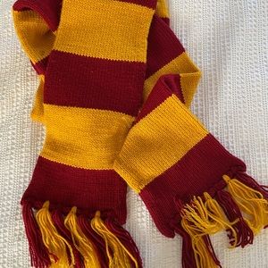 Gryffindor/Harry Potter themed scarf